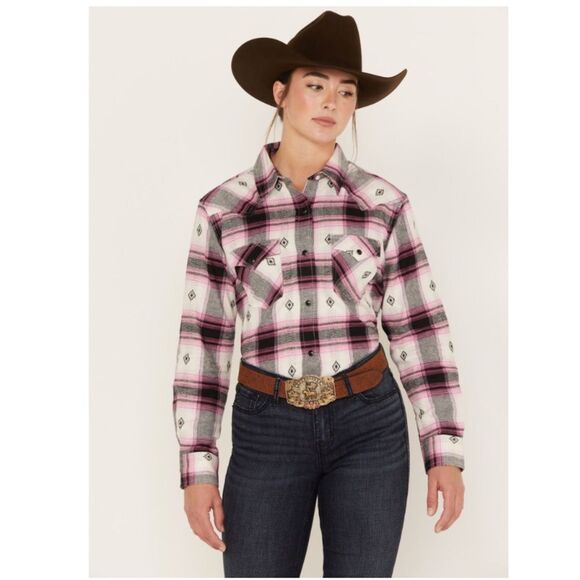 NWT WRANGLER RETRO WOMEN'S LONG SLEEVE
BOYFRIEND FIT SNAP FLANNEL Sz S Pink - Picture 1 of 16